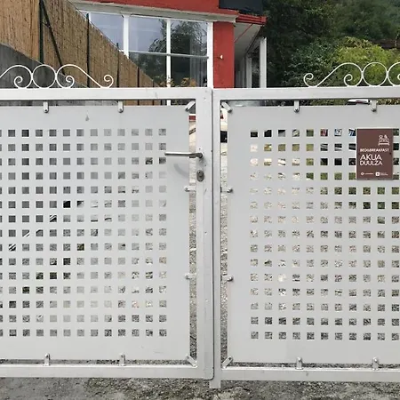 住宿加早餐酒店 Akuaduulza 圣西罗